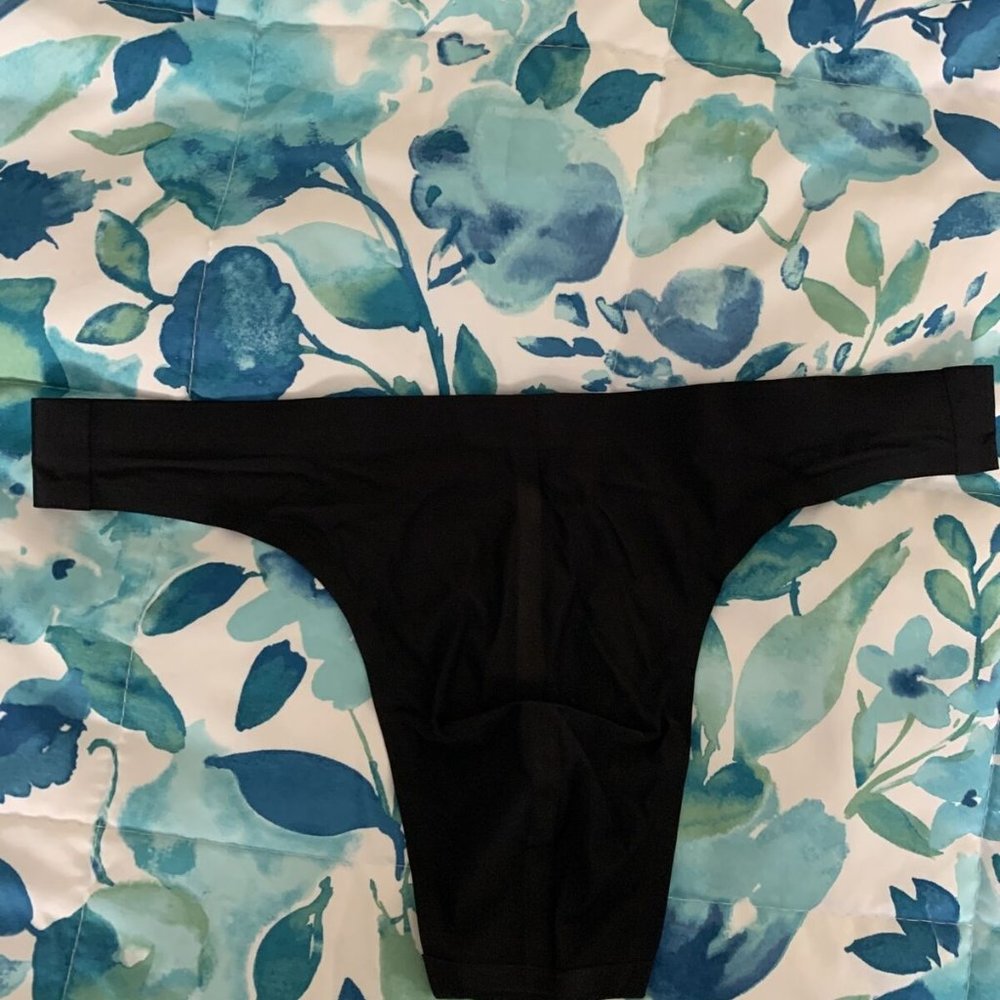 Body Wear Women's Tagless Trunk/Shorty. XL